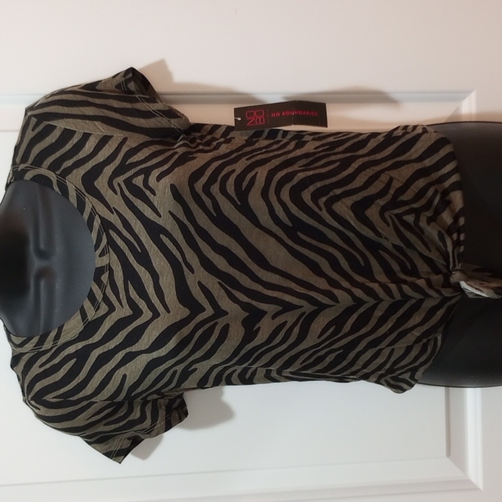 Animal print top.